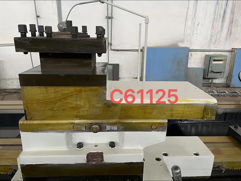 C61125车床刀架总成