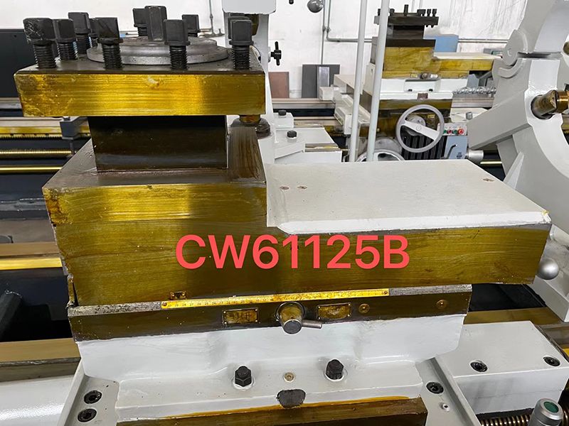 C61125B车床刀架总成